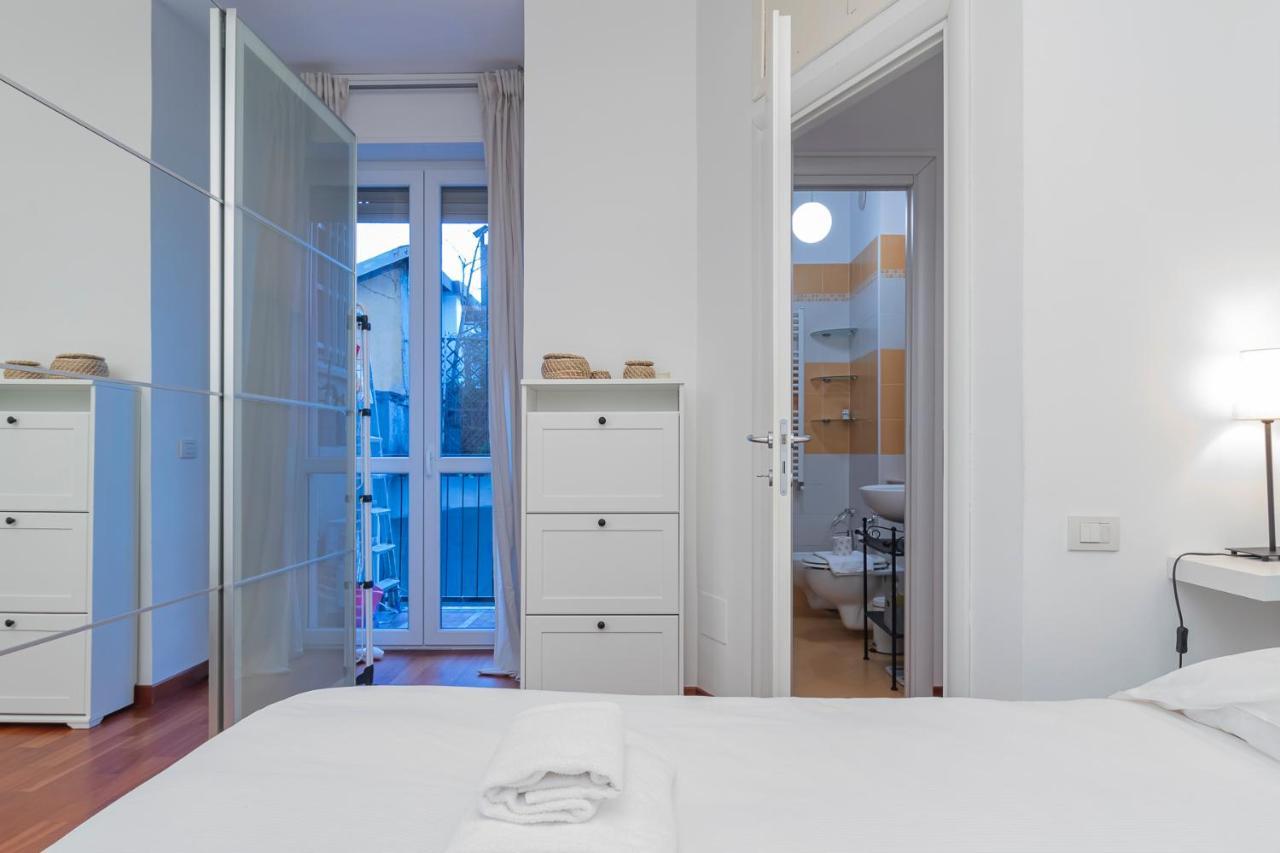 I Host Apartment - Cermenate 9 Milan Bagian luar foto