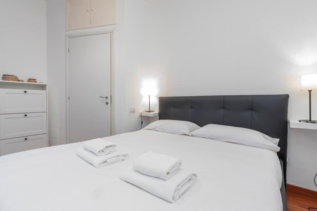 I Host Apartment - Cermenate 9 Milan Bagian luar foto